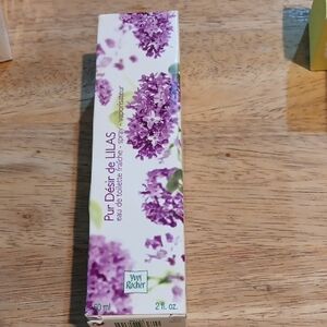 Yves Rocher Pur Désir de Lilas Fragrance Box with Purple Floral Design